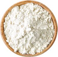 Farina in una ciotola di legno